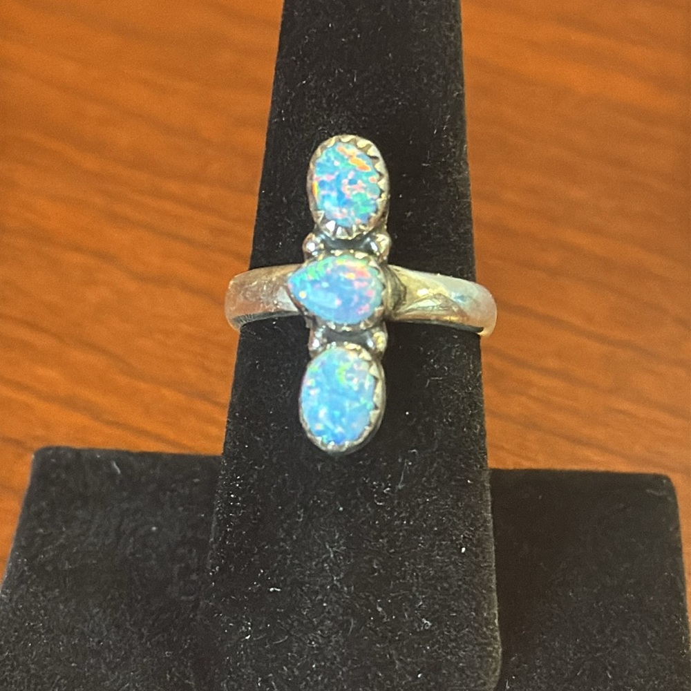 New 925 Sterling Silver Blue Opal 3 Stone Ring - Adjustable